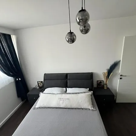 Grand Saphire Apartment